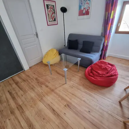 아파트 La Soleillade D'arnis 카오르